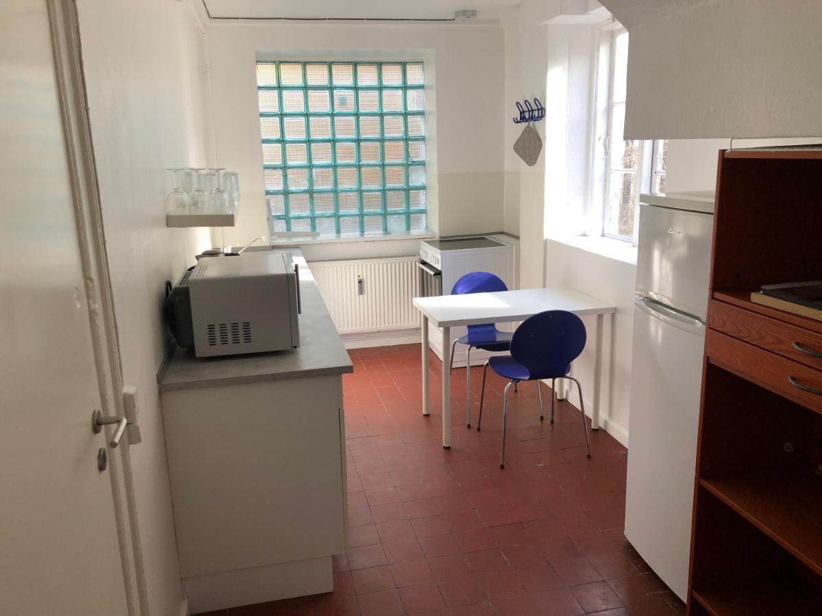 Rooms In Quiet White Villa Apartment Hortensiavej 8 On Frederiksberg C Копенгаген Екстер'єр фото