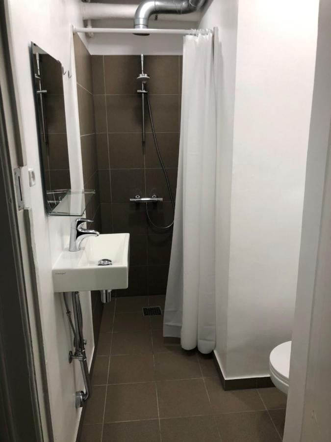 Rooms In Quiet White Villa Apartment Hortensiavej 8 On Frederiksberg C Копенгаген Екстер'єр фото