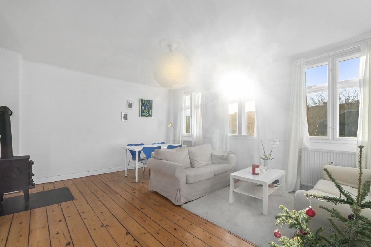 Rooms In Quiet White Villa Apartment Hortensiavej 8 On Frederiksberg C Копенгаген Екстер'єр фото
